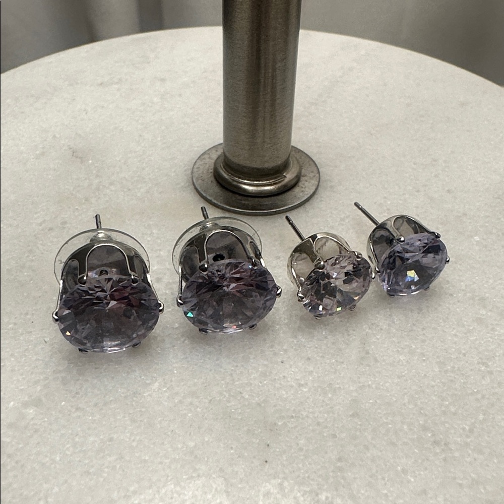 Vera Wang Cubic Zirconia Stud Earrings - Picture 13 of 14